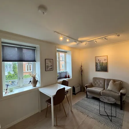 Apartment Cosy 2-rooms In The Center