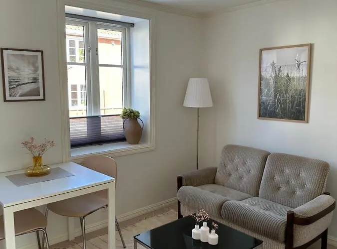 Cosy 2-rooms In The Center Lägenhet